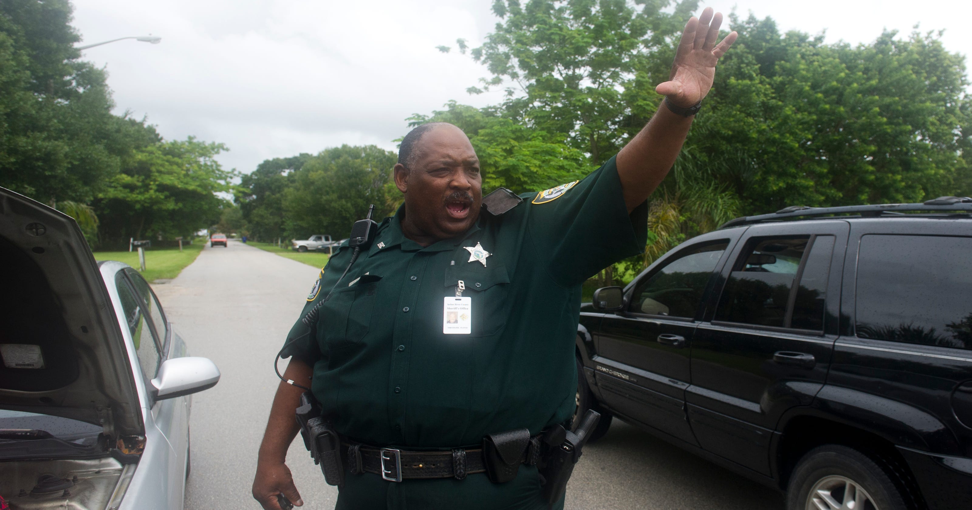 Sheriff's deputy conducts welfare checks in Indian River